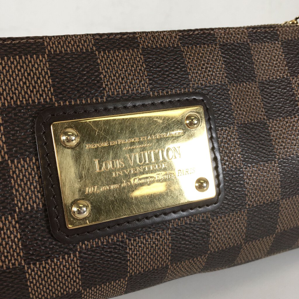 Louis Vuitton Eva Clutch