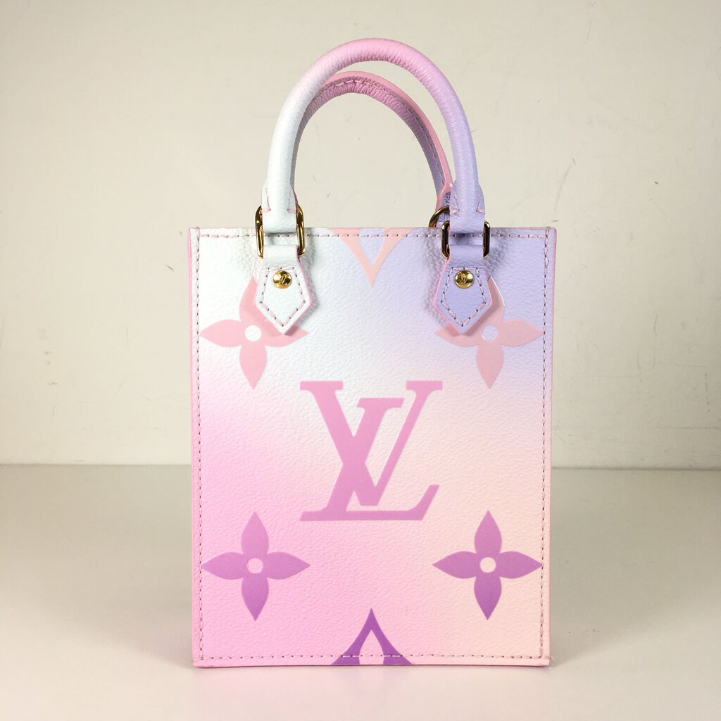 Louis Vuitton Petit Sac Plat