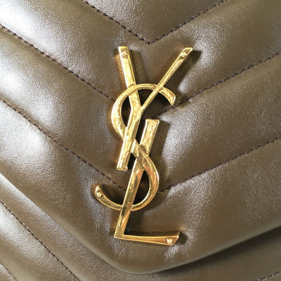 Saint Laurent (YSL) Loulou