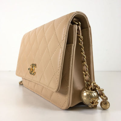 Chanel Pearl Crush Wallet on Chain