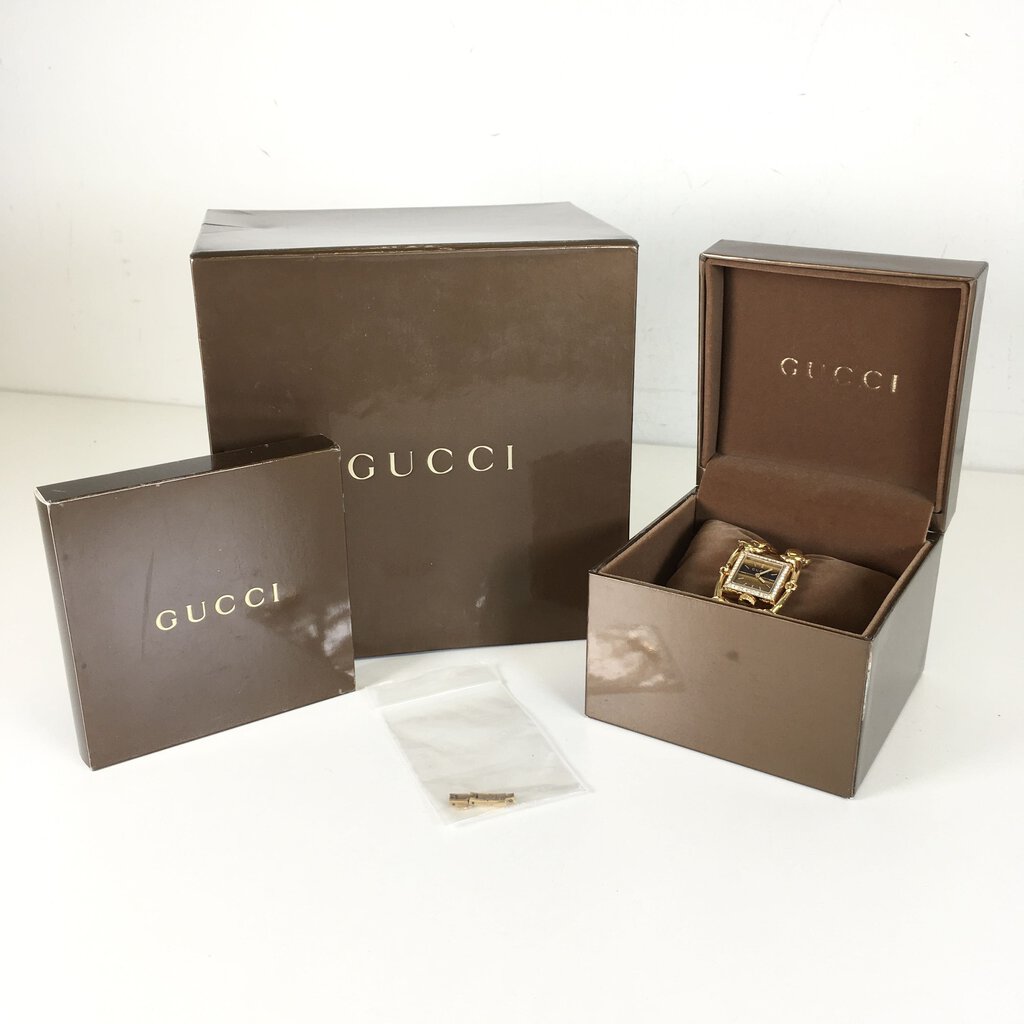 Gucci Signoria Diamond Watch