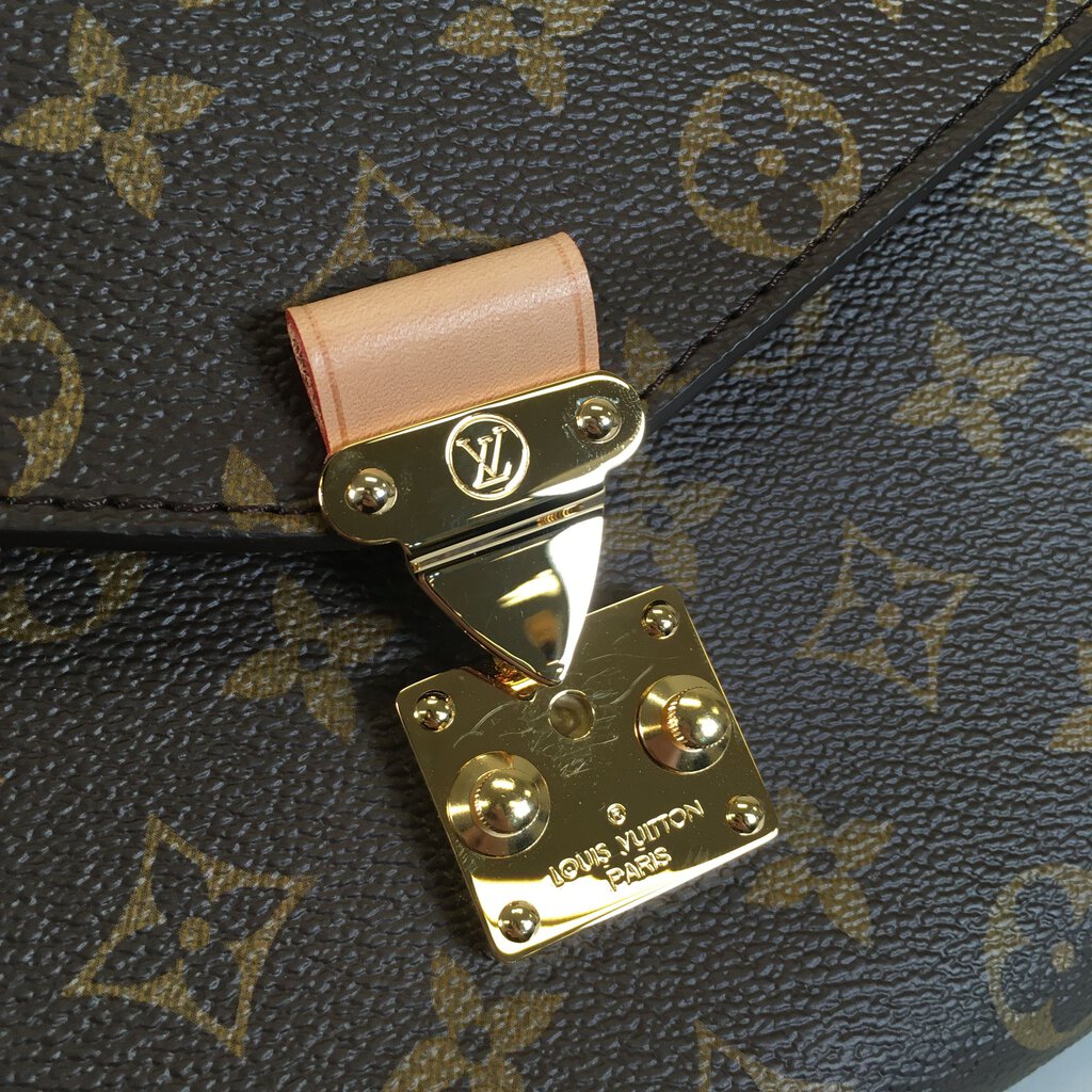 Louis Vuitton Pochette Metis