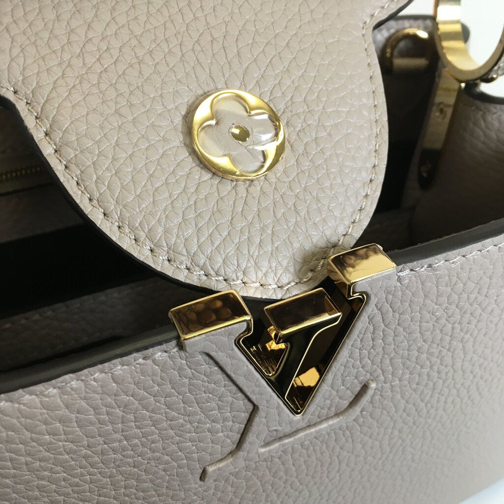 Louis Vuitton Capucine BB