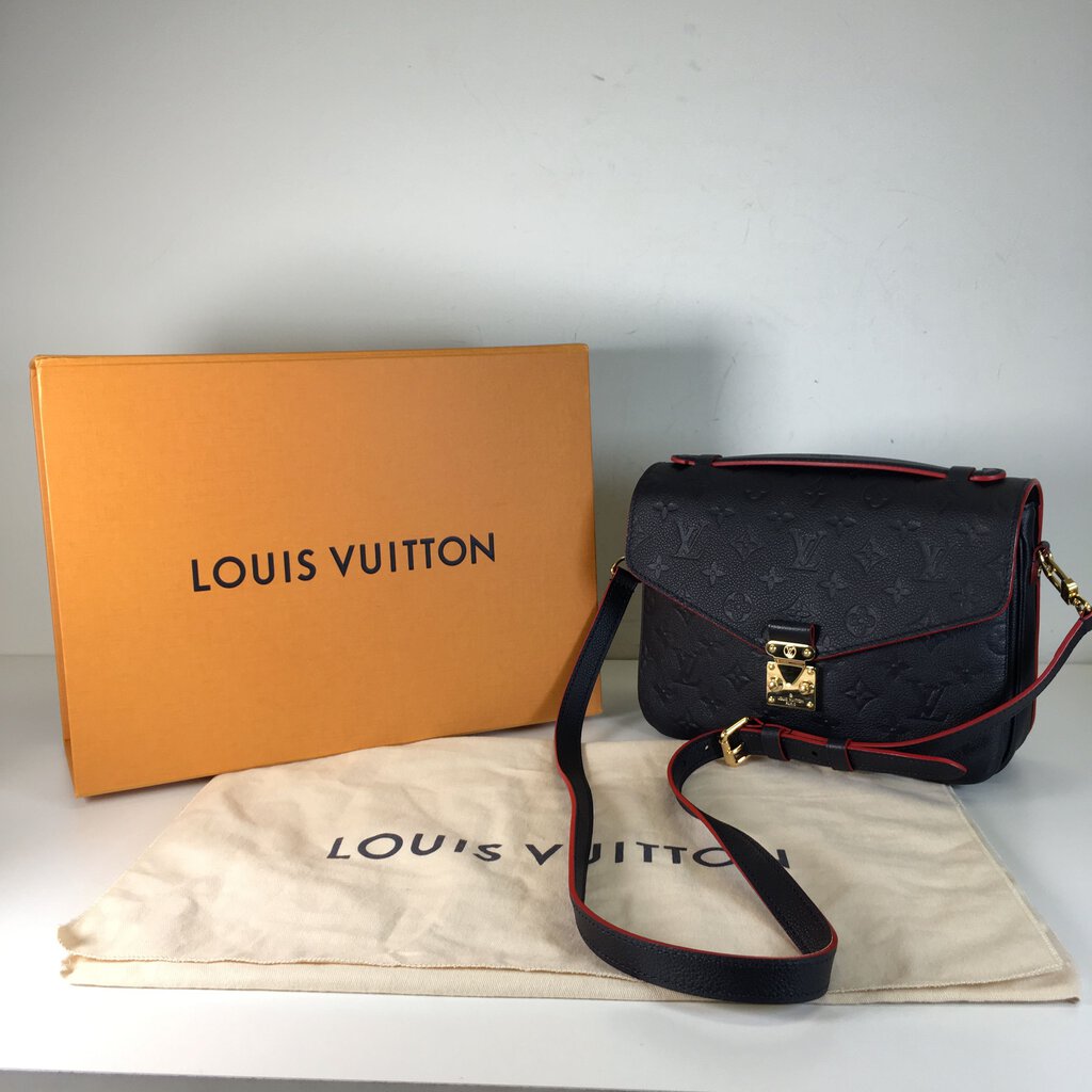 Louis Vuitton Pochette Metis