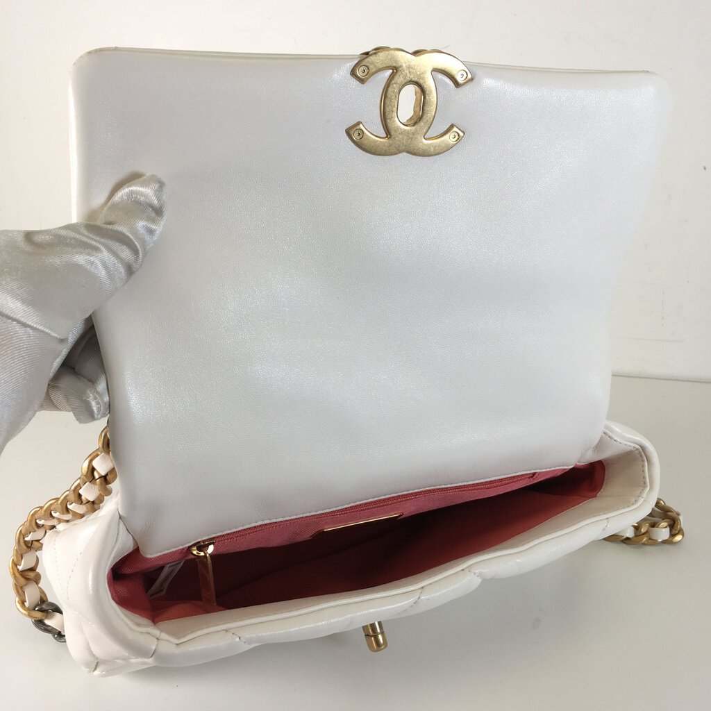 Chanel 19 Flap