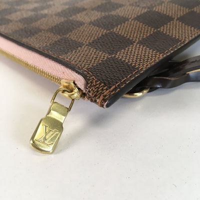 Louis Vuitton Neverfull Pouch