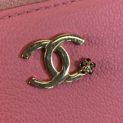 Chanel Camellia Zippy Wallet