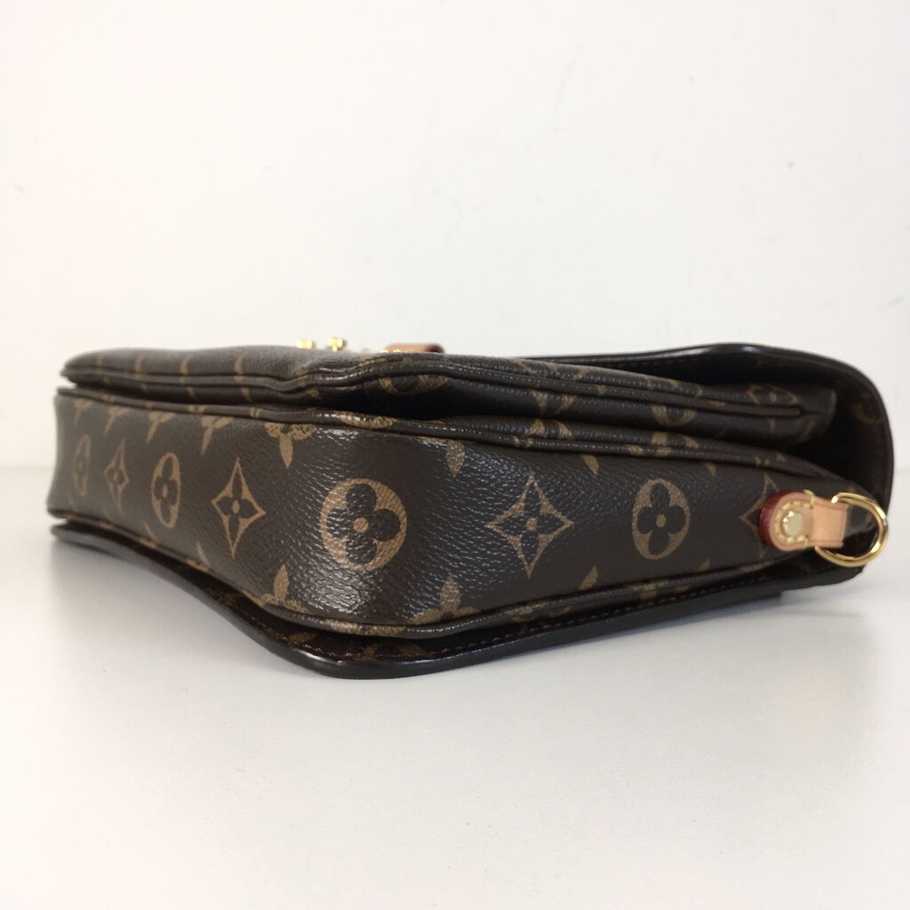 Louis Vuitton Pochette Metis