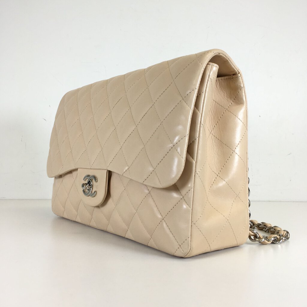 Chanel Jumbo Single Flap