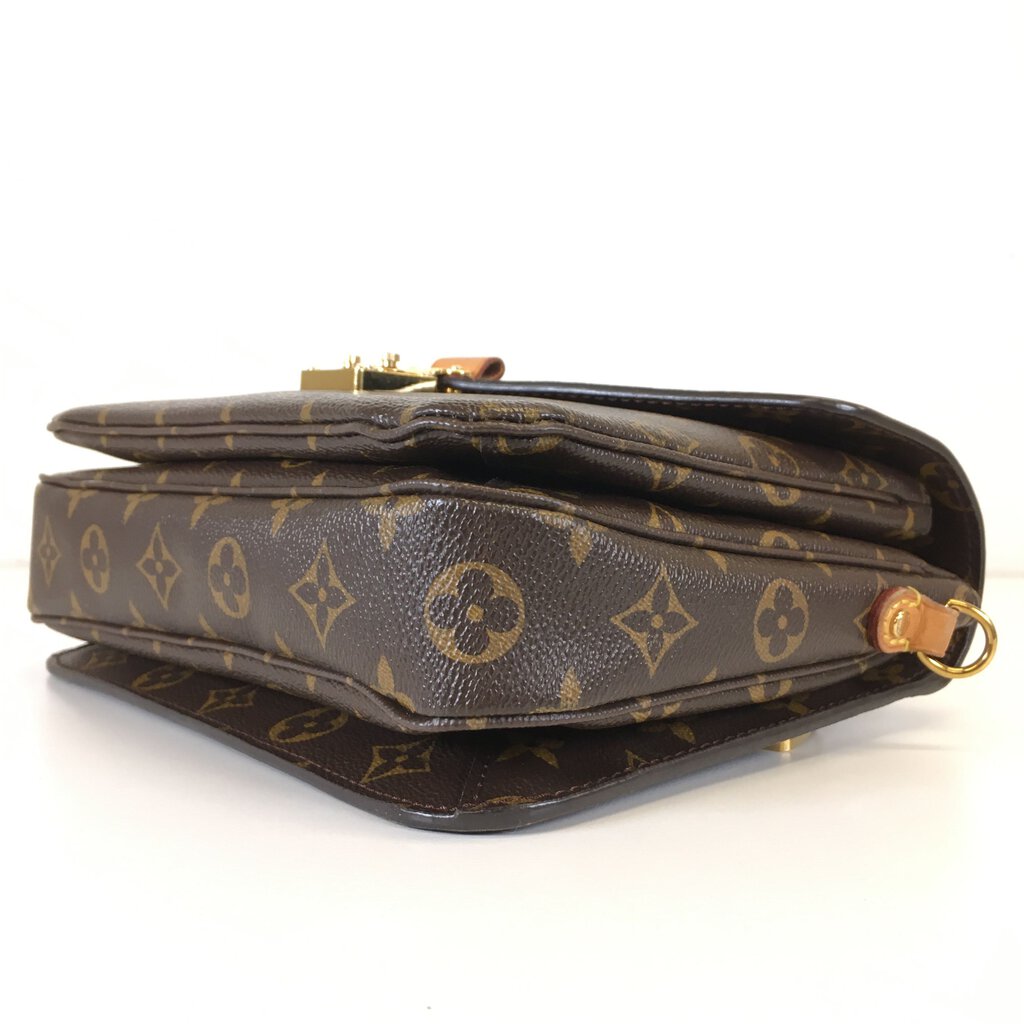 Louis Vuitton Pochette Métis