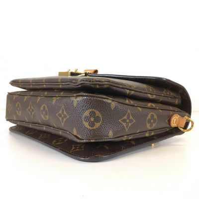 Louis Vuitton Pochette Métis