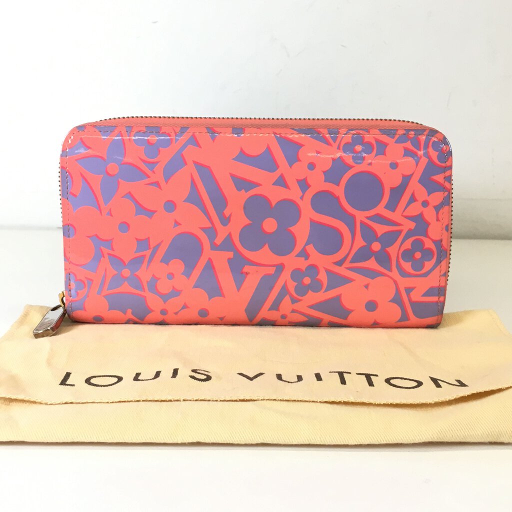 Louis Vuitton Zippy Wallet