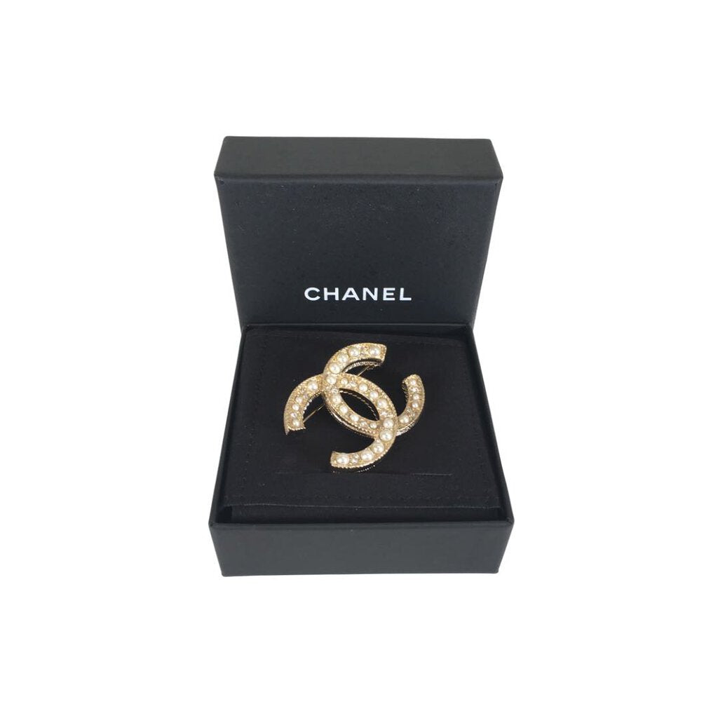 Chanel CC Pearl Brooch