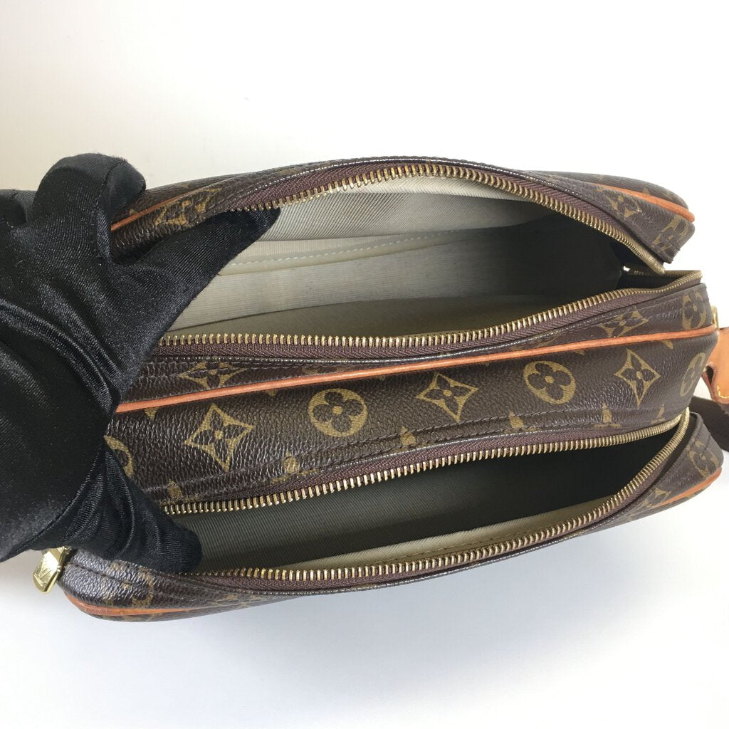 Louis Vuitton Reporter Bag