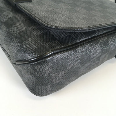 Louis Vuitton District Messenger Bag