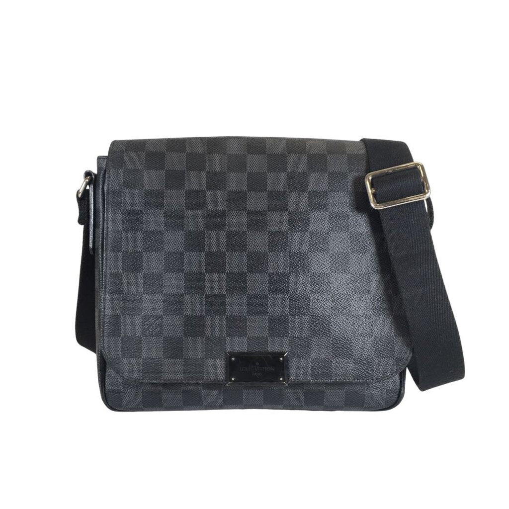 Louis Vuitton District Messenger Bag