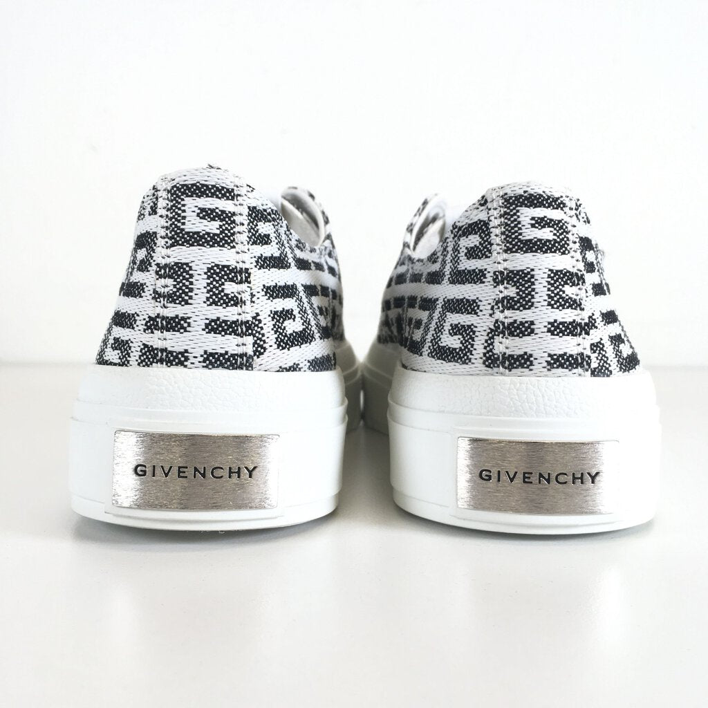 Givenchy 4G Sneakers 37