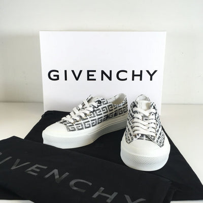 Givenchy 4G Sneakers 37