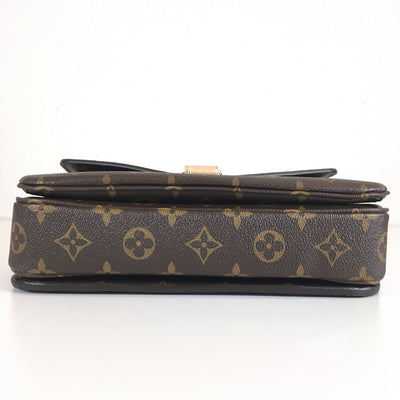 Louis Vuitton Pochette Metis