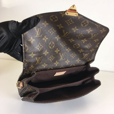 Louis Vuitton Pochette Metis