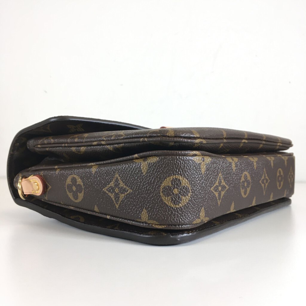 Louis Vuitton Pochette Metis