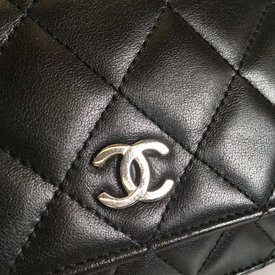 Chanel Wallet on Chain