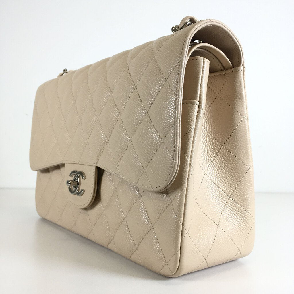 Chanel Classic Jumbo