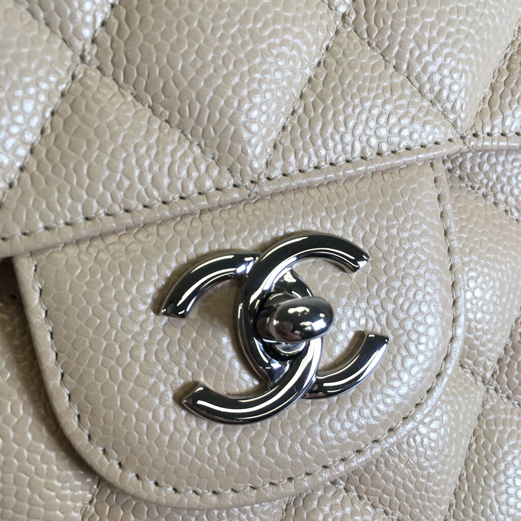 Chanel Classic Jumbo