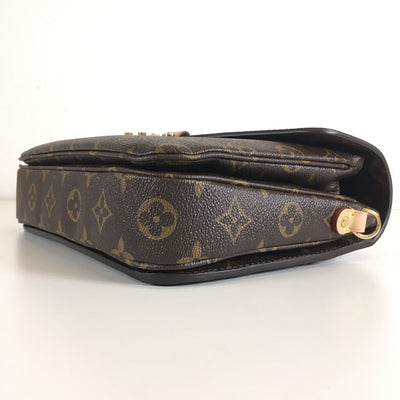 Louis Vuitton Pochette Metis