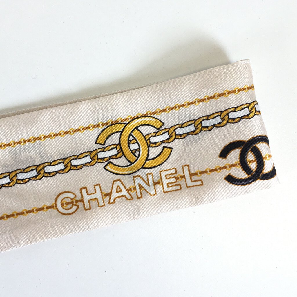 Chanel Silk Twilly