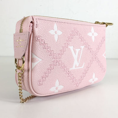 Louis Vuitton Mini Pochette Accessories