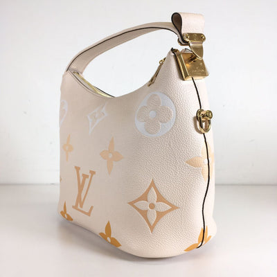 Louis Vuitton Marshmallow PM