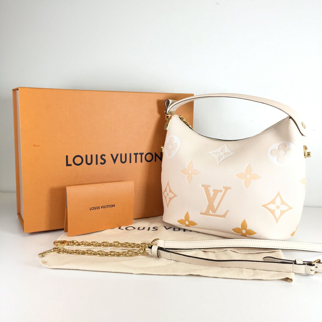 Louis Vuitton Marshmallow PM