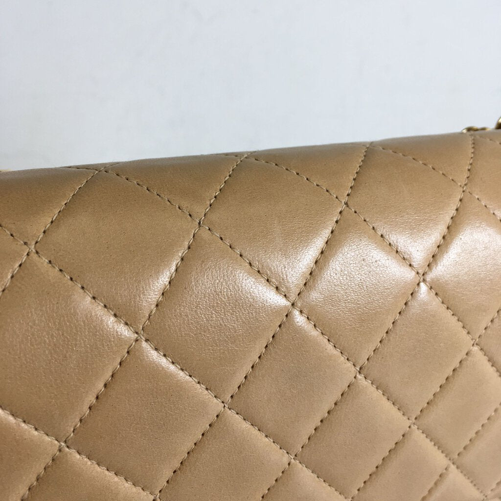 Chanel Vintage ML Flap