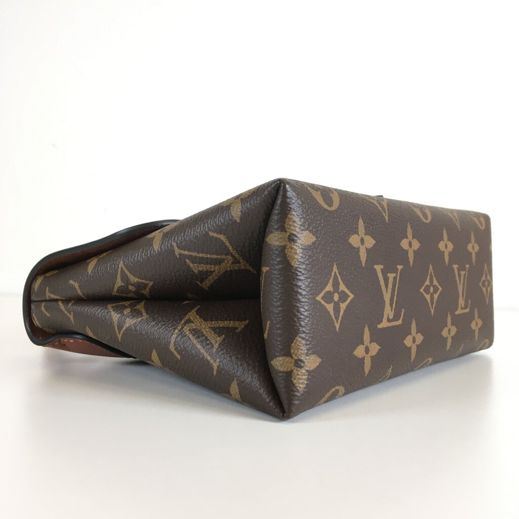 Louis Vuitton Locky BB