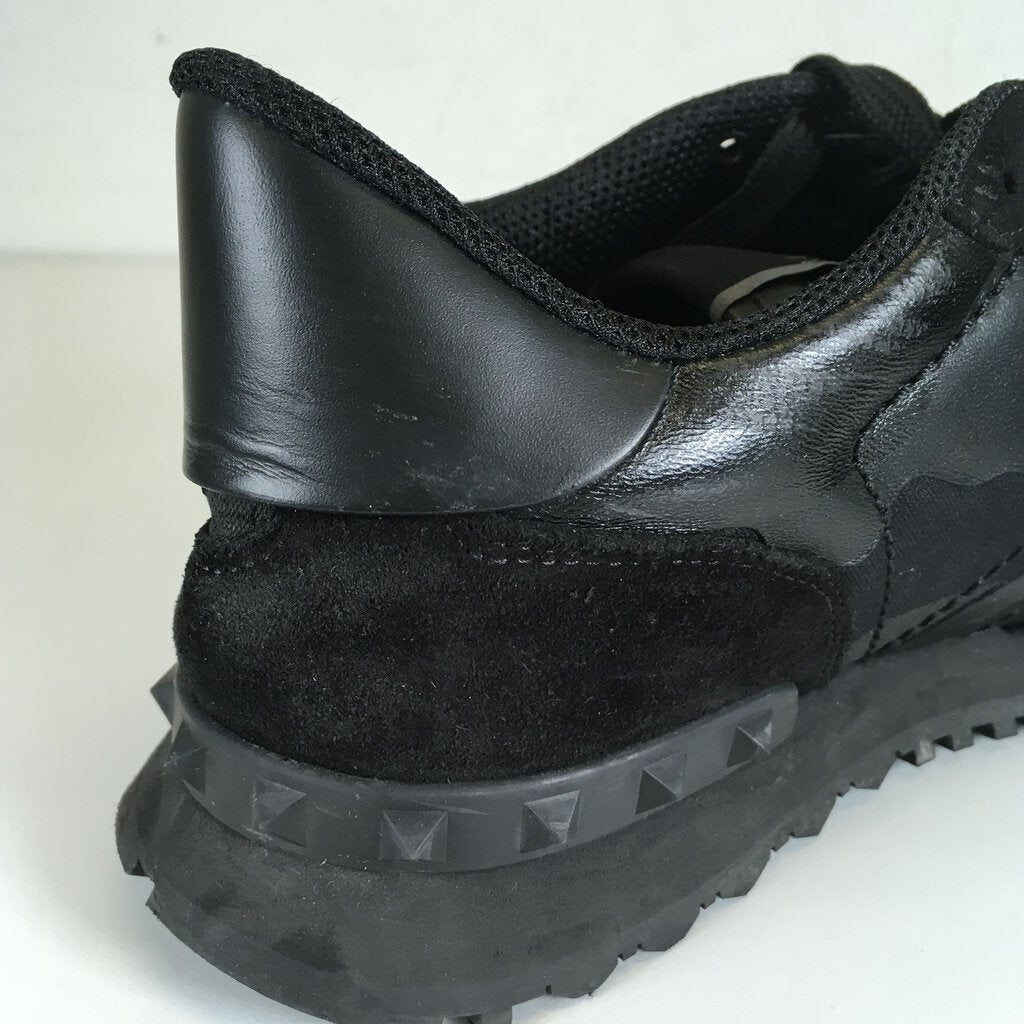 Valentino Black Rock Runner