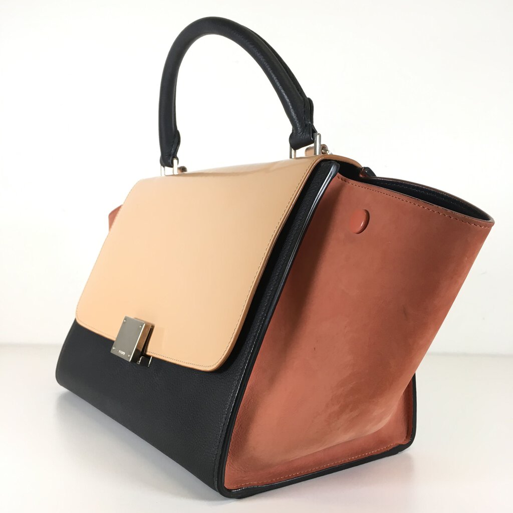 Celine Trapeze