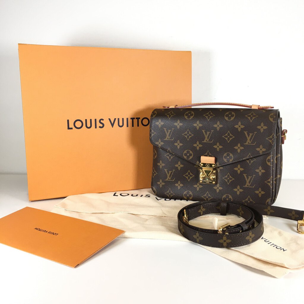 Louis Vuitton Pochette Métis