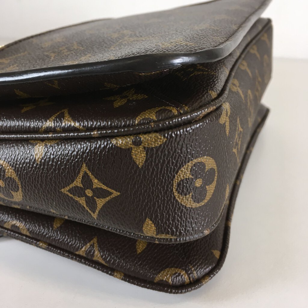 Louis Vuitton Pochette Métis