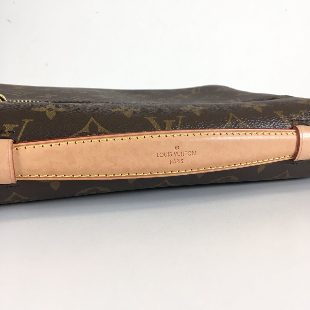 Louis Vuitton Pochette Métis