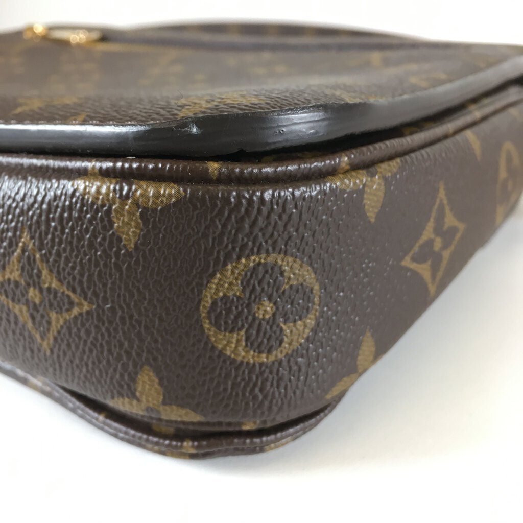 Louis Vuitton Pochette Métis