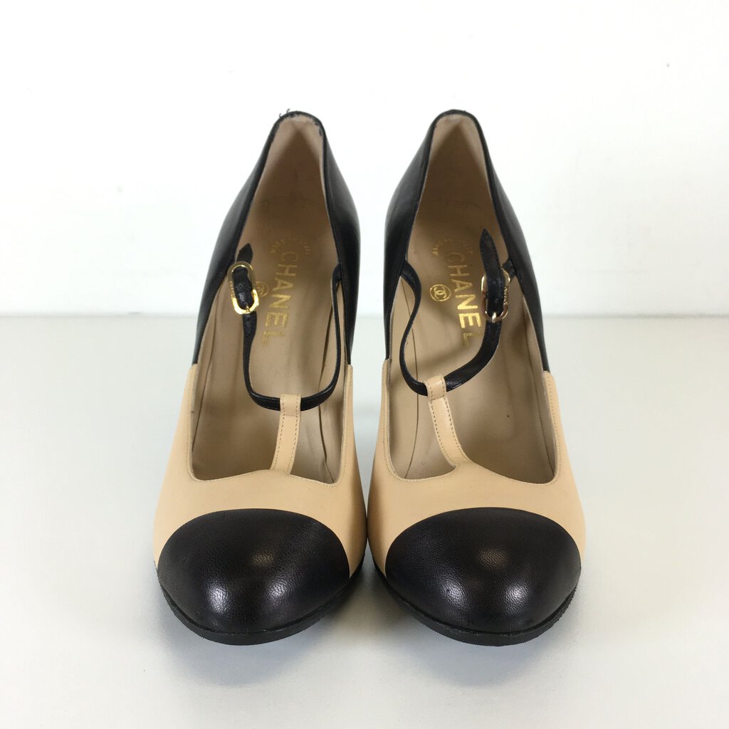 Chanel Spectator Pumps