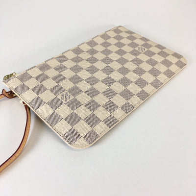 Louis Vuitton Neverfull Pouch