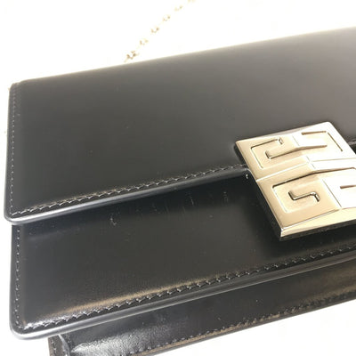 Givenchy 4G Chain Shoulder Bag