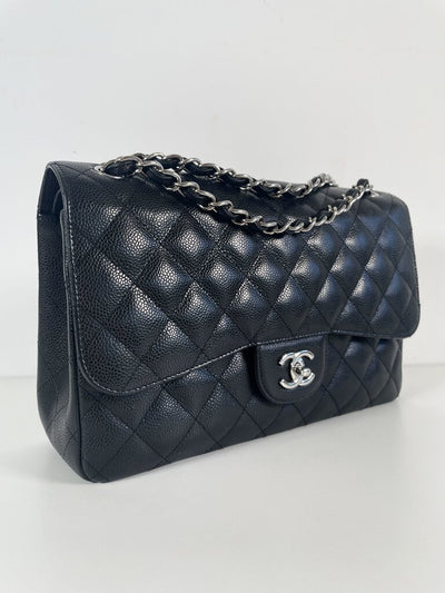 Chanel Classic Jumbo Flap