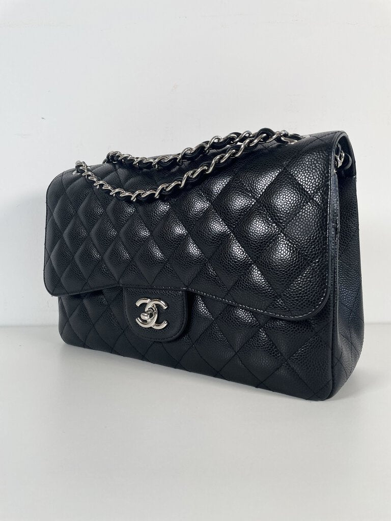 Chanel Classic Jumbo Flap