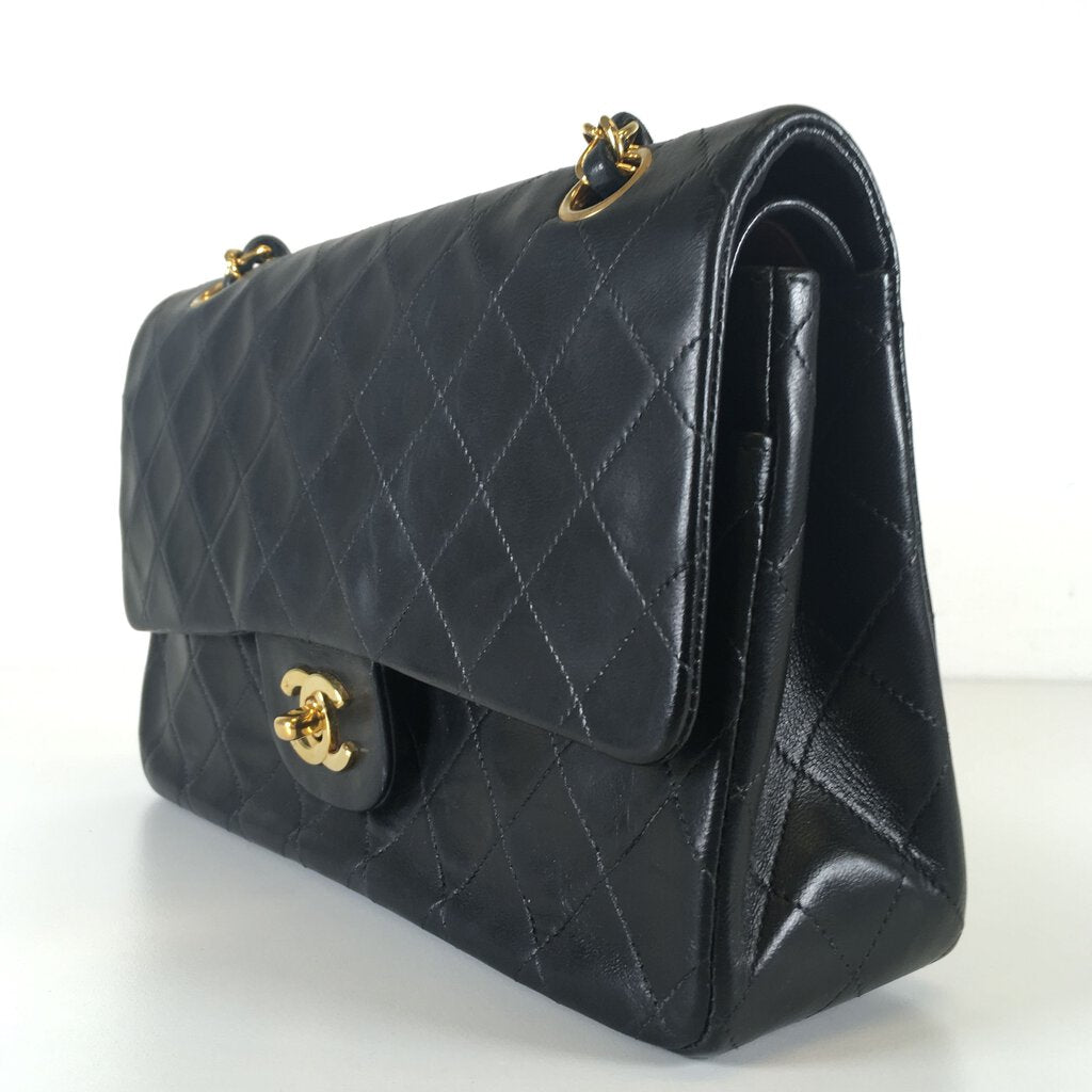 Chanel Vintage ML Flap