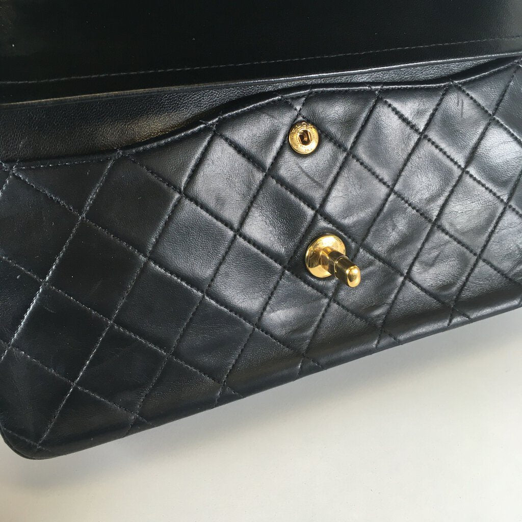 Chanel Vintage ML Flap