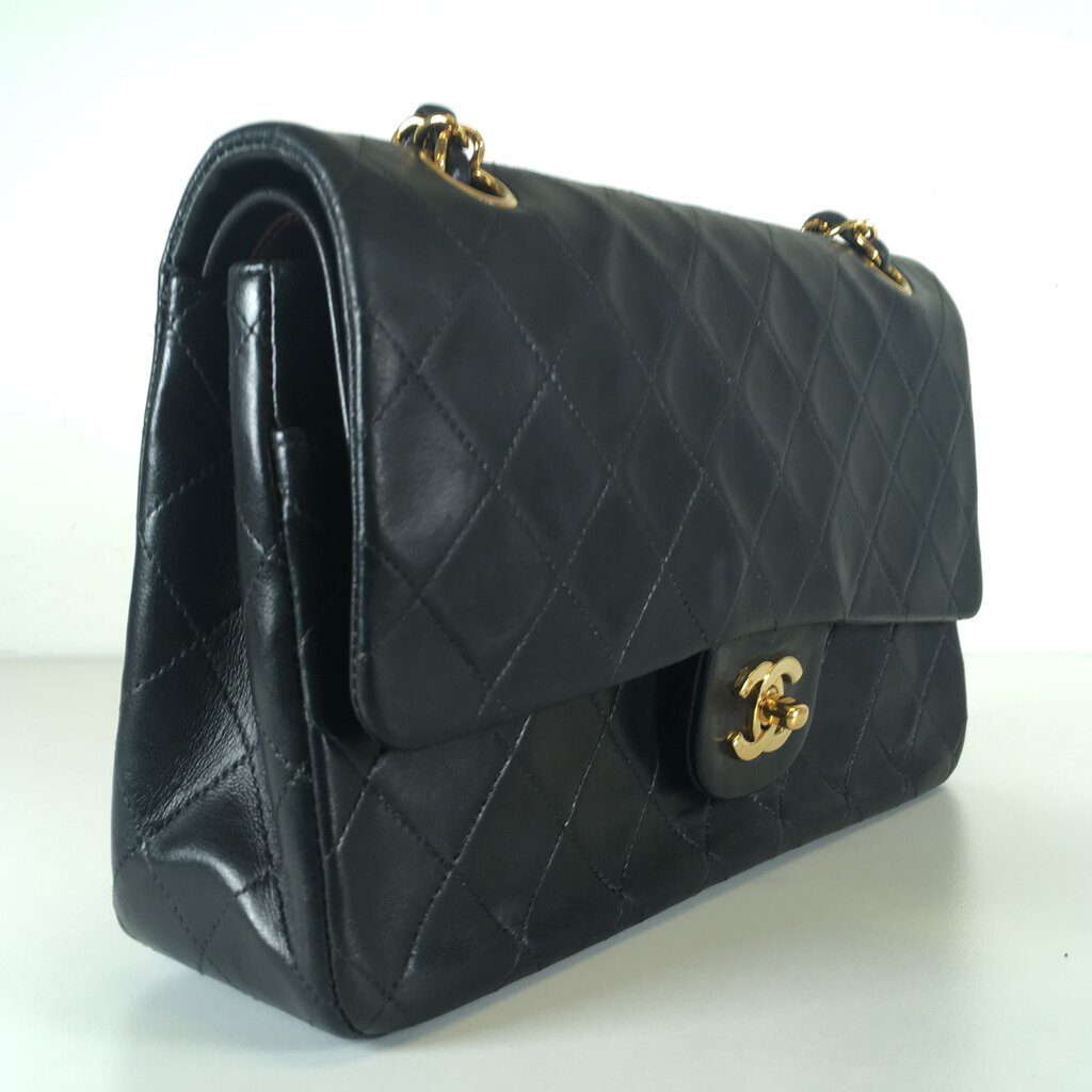 Chanel Vintage ML Flap