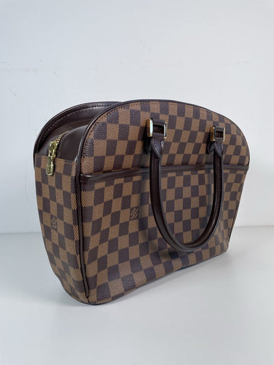 Louis Vuitton Sarria Horizontal